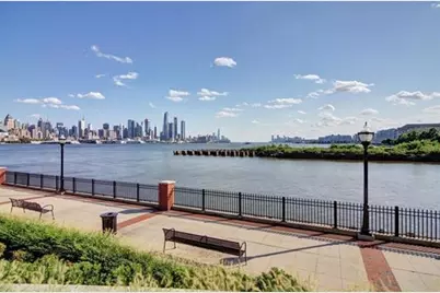 20 Avenue At Port Imperial #237, West New York, NJ 07093 - Photo 34