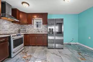 21 Helen Dr, Moonachie, NJ 07074 - Photo 14