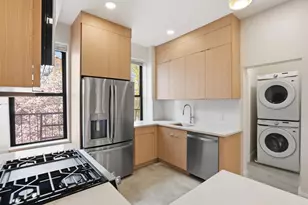 233 1/2 Summit Ave, Jersey City, NJ 07304 - Photo 2