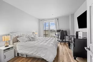 100 Shearwater Ct E, Jersey City, NJ 07305 - Photo 12