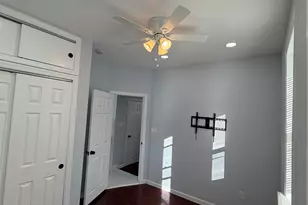 19 Hopkins Ave, Jersey City, NJ 07306 - Photo 12