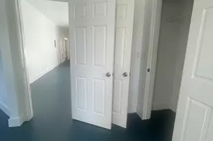 18 Warner Ave, Jersey City, NJ 07305 - Photo 10