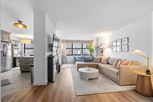 7000 Blvd E, Guttenberg, NJ 07093 - Photo 1