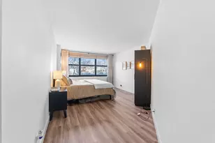 7000 Blvd E, Guttenberg, NJ 07093 - Photo 16