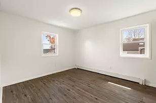 184 Central Ln, Secaucus, NJ 07094 - Photo 12
