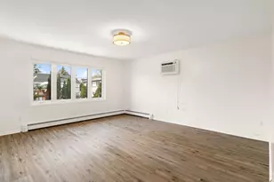 184 Central Ln, Secaucus, NJ 07094 - Photo 2