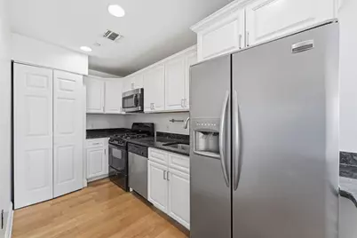 5509 Madison St #504, West New York, NJ 07093 - Photo 10