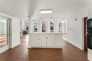 299 Pavonia Ave, Jersey City, NJ 07302 - Photo 12