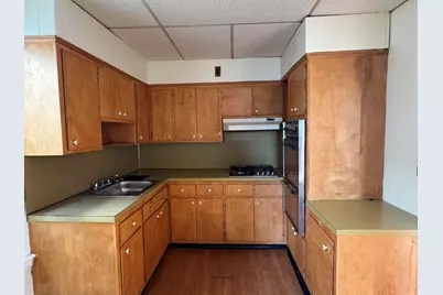 16 Cutler St #2, Clifton, NJ 07011 - Photo 4