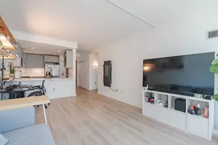 20 Newport Pkwy, Jersey City, NJ 07310 - Photo 2