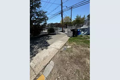 254 Seaview Ave, Jersey City, NJ 07305 - Photo 2