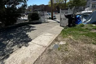 254 Seaview Ave, Jersey City, NJ 07305 - Photo 2