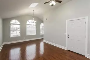 28 Van Cleef St, Jersey City, NJ 07305 - Photo 6