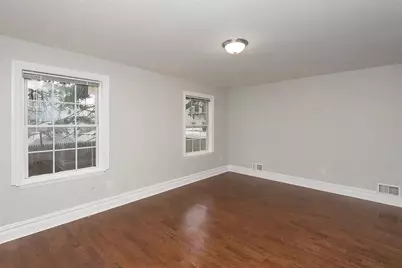 28 Van Cleef St #2, Jersey City, NJ 07305 - Photo 2
