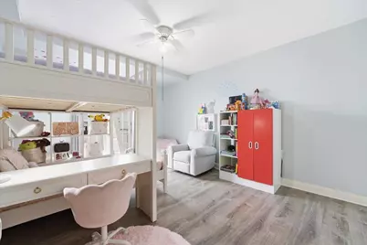 101 Shearwater Ct East #63, Jersey City, NJ 07305 - Photo 24