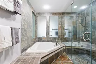101 Shearwater Ct E, Jersey City, NJ 07305 - Photo 28