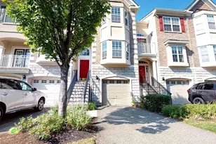 70 Osprey Ct, Secaucus, NJ 07094 - Photo 2