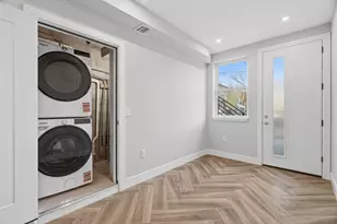 31 Clinton Ave, Jersey City, NJ 07304 - Photo 16