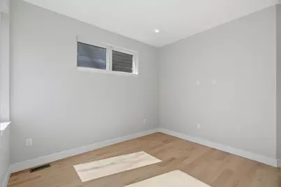 31 Clinton Ave, Jersey City, NJ 07304 - Photo 20