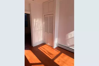 18 Graham Ave, Jersey City, NJ 07307 - Photo 6