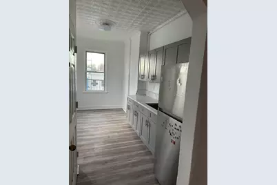 18 Graham Ave, Jersey City, NJ 07307 - Photo 2