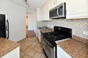 7004 Blvd E, Guttenberg, NJ 07093 - Photo 8