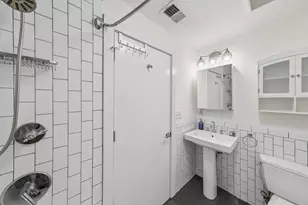 274 6th St, Jersey City, NJ 07302 - Photo 10