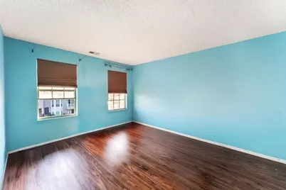 15 Cedar St, Jersey City, NJ 07305 - Photo 16
