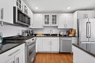 1025 Maxwell Ln, Hoboken, NJ 07030 - Photo 6
