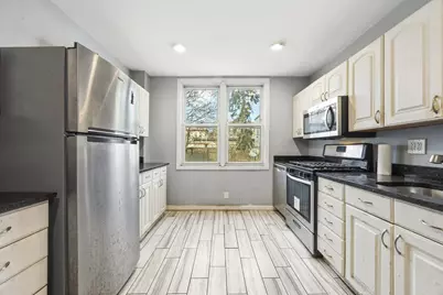 25 Van Reypen St, Jersey City, NJ 07306 - Photo 18