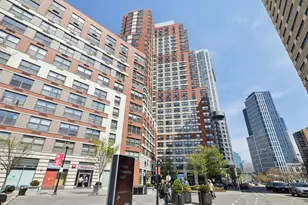 102 Christopher Columbus Dr, Jersey City, NJ 07302 - Photo 38