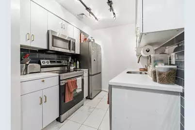 227 Bay St #1B, Jersey City, NJ 07302 - Photo 6