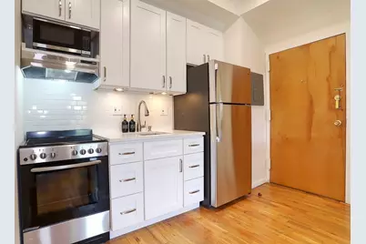 11 Cuneo Pl #3B, Jersey City, NJ 07307 - Photo 2