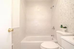 11 Cuneo Pl, Jersey City, NJ 07307 - Photo 12