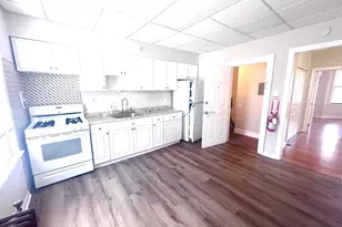 1412 Kerrigan Ave, Union City, NJ 07306 - Photo 4