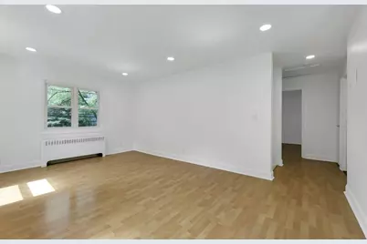 179 Christie Heights St #B, Leonia, NJ 07605 - Photo 2