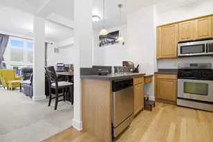 3 Greenwich Dr, Jersey City, NJ 07305 - Photo 1