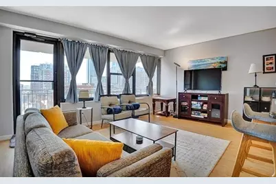 135 Montgomery St #8E, Jersey City, NJ 07302 - Photo 1