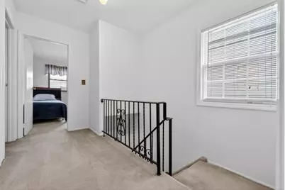 195 Avenue A, Bayonne, NJ 07002 - Photo 8