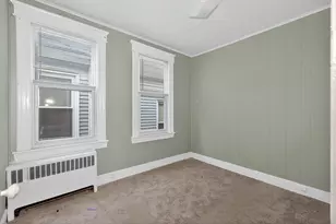 313 Avenue B, Bayonne, NJ 07002 - Photo 10