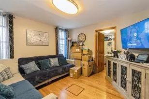 1012 Paterson Plank Rd, North Bergen, NJ 07047 - Photo 4