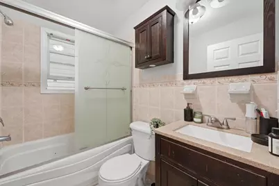 499 Ocean Ave #1, Jersey City, NJ 07305 - Photo 12