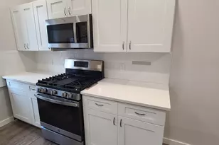 39 74th St, North Bergen, NJ 07047 - Photo 2
