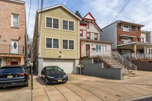 714 17th St, Union City, NJ 07087 - Photo 2
