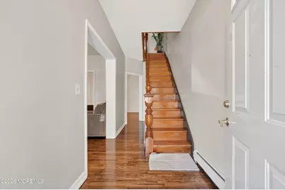 28 Willow St, Bayonne, NJ 07002 - Photo 2