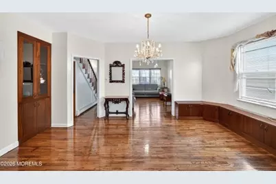 28 Willow St, Bayonne, NJ 07002 - Photo 14
