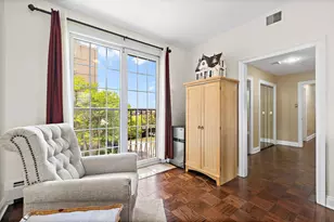 205 Shearwater Ct W, Jersey City, NJ 07305 - Photo 12