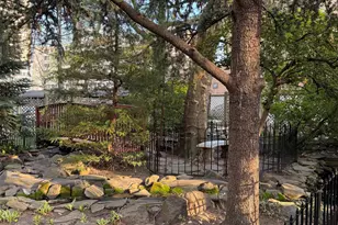 10 Huron Ave, Jersey City, NJ 07306 - Photo 10