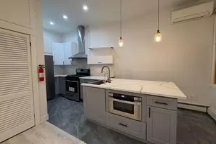 202 48th St, Union City, NJ 07087 - Photo 2