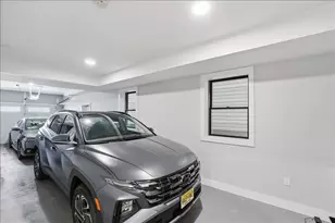127 Zabriskie St, Jersey City, NJ 07307 - Photo 22
